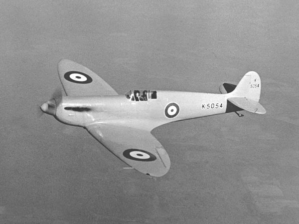 Supermarine-Spitfire-K5054-prototype-first-flight-5-March-1936.jpg